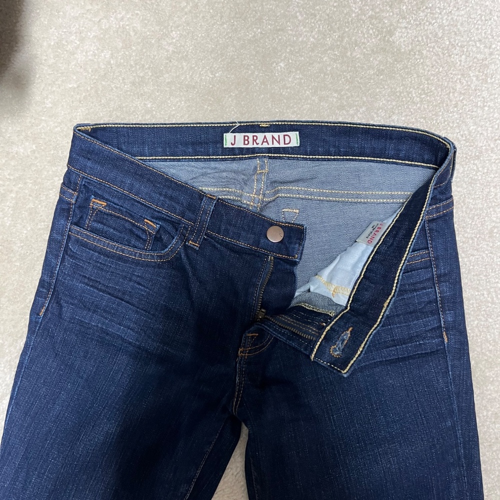 Jean - Picture 3 of 3